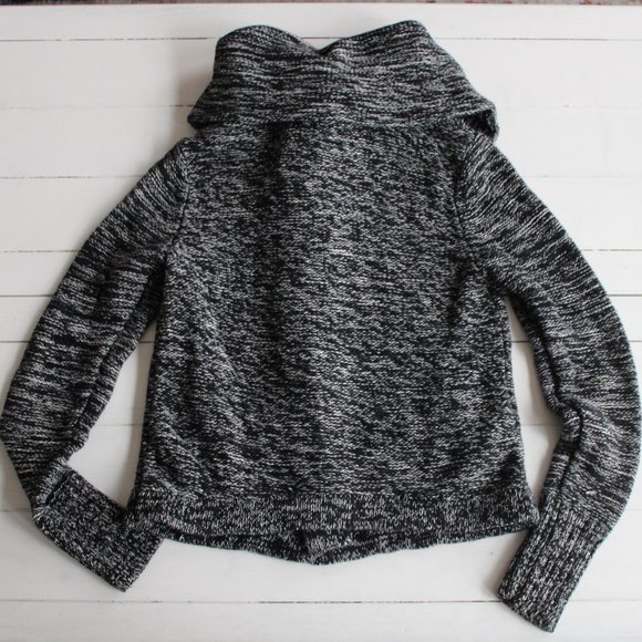 American Eagle Black Marled Foldover Knit Zip Up Sweater - Picture 6 of 7
